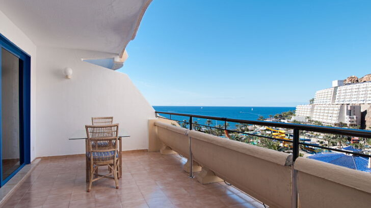 Family Sea View with Terrace 